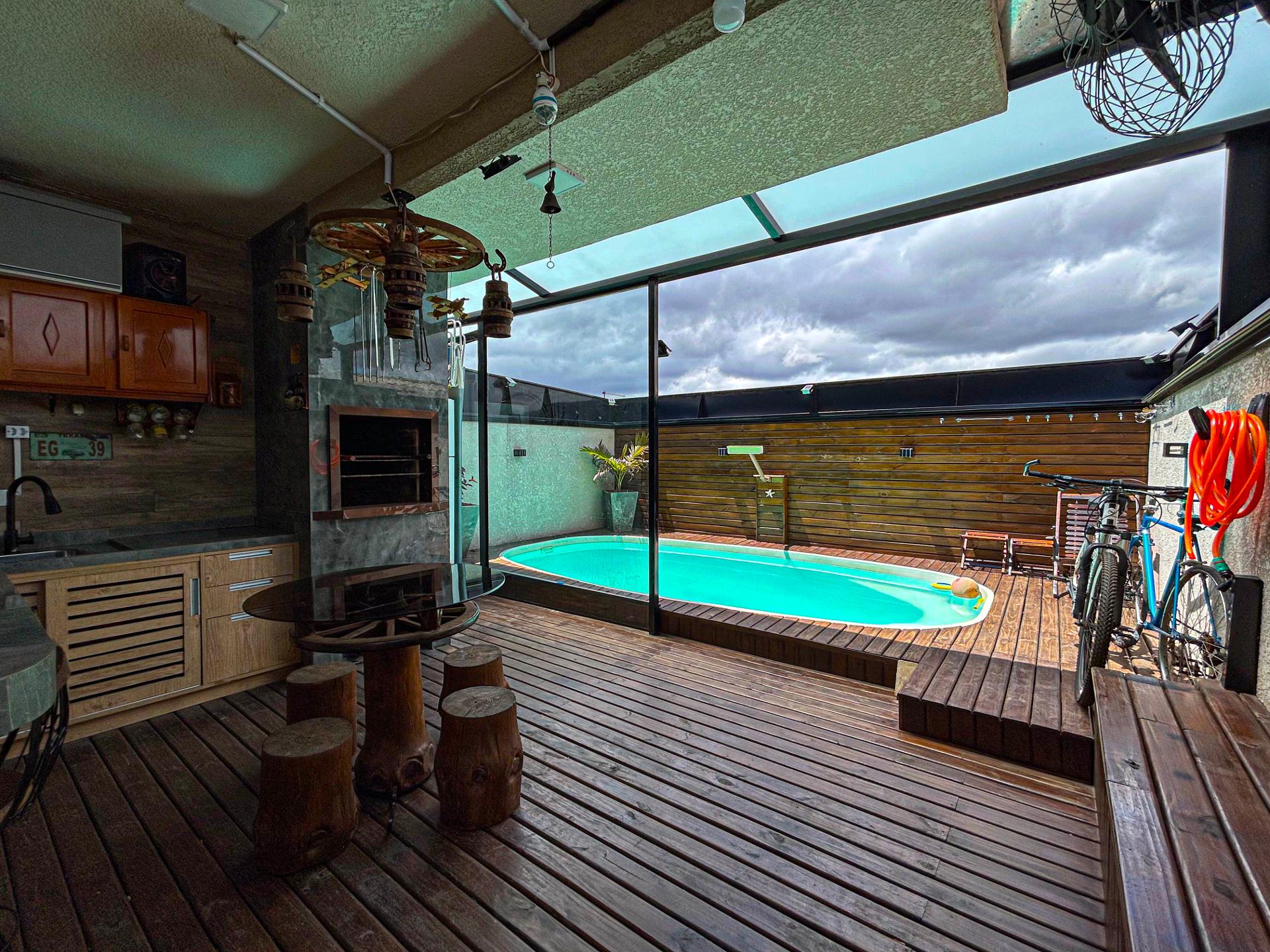 Casa Alto Padrão com Piscina e Área Gourmet no Centro de Fazen...