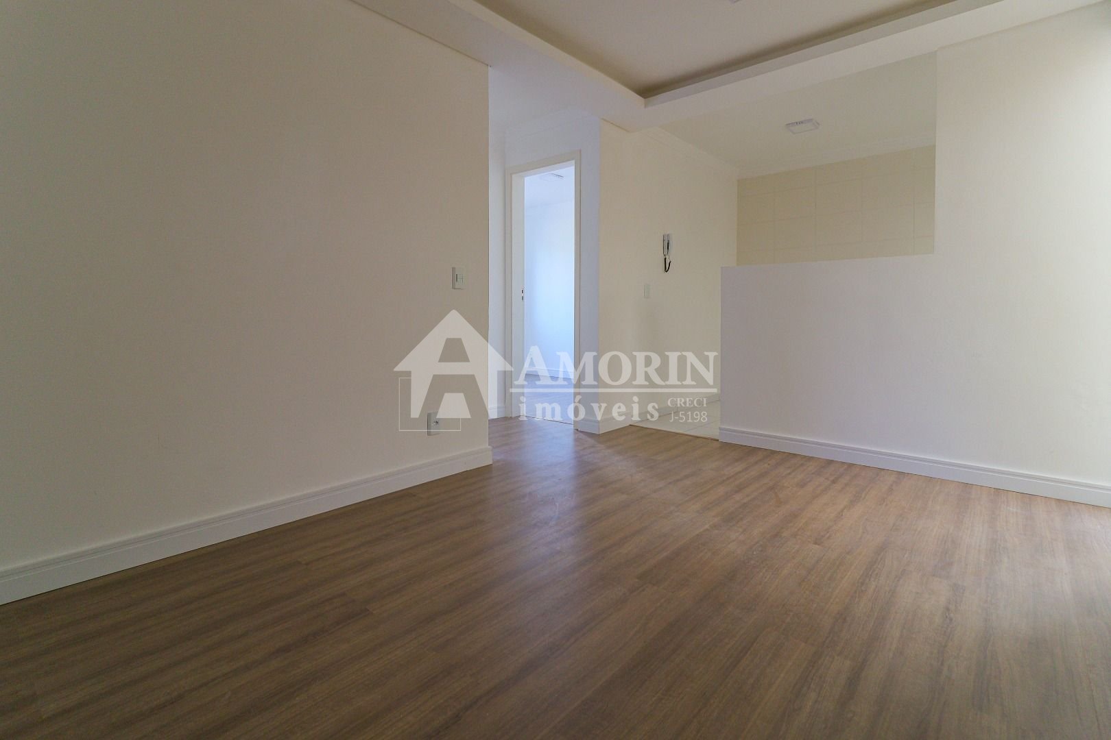 Apartamento com 2 dormitórios à venda - Jardim Itaqui - Campo ...
