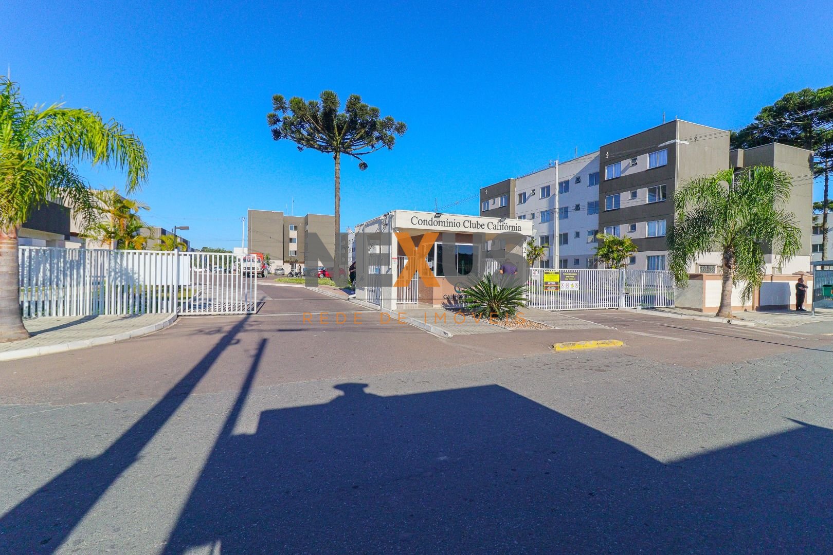 Apartamento com 2 dormitórios à venda - Jardim Itaqui - Campo ...