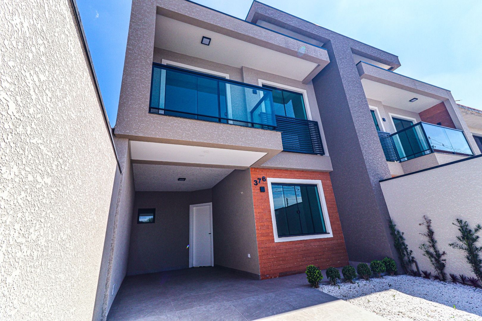 Sobrado de Alto Padrão com 3 Quartos no Greenfield - Fazenda R...