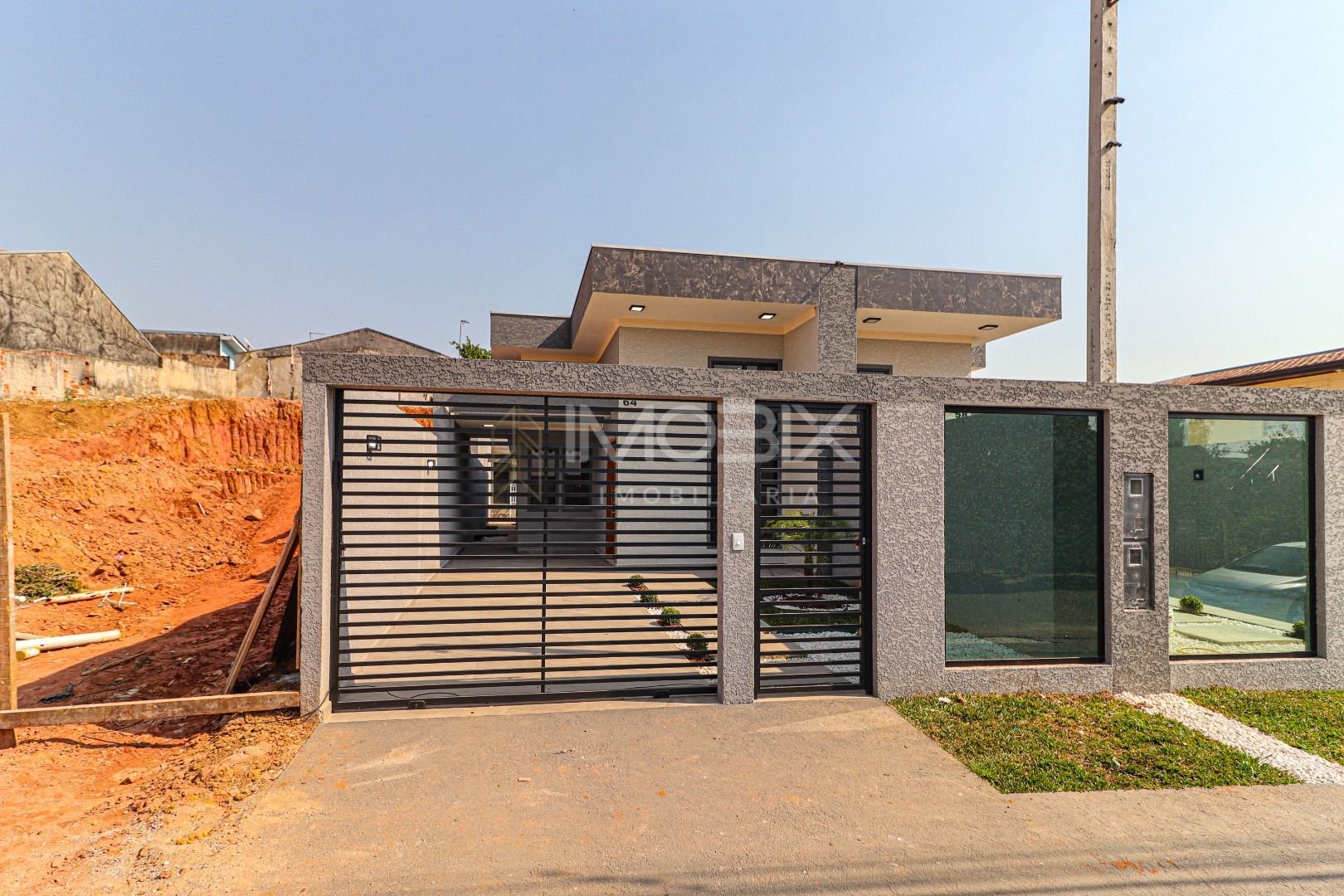 Casa 3 Quartos em Fazenda Rio Grande  Pé Direito Alto, Edícula...