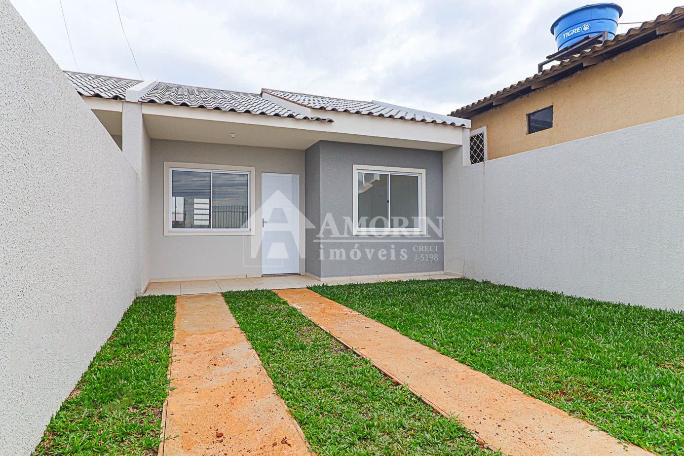 Casa com 2 dormitórios à venda - Estados - Fazenda Rio Grande PR