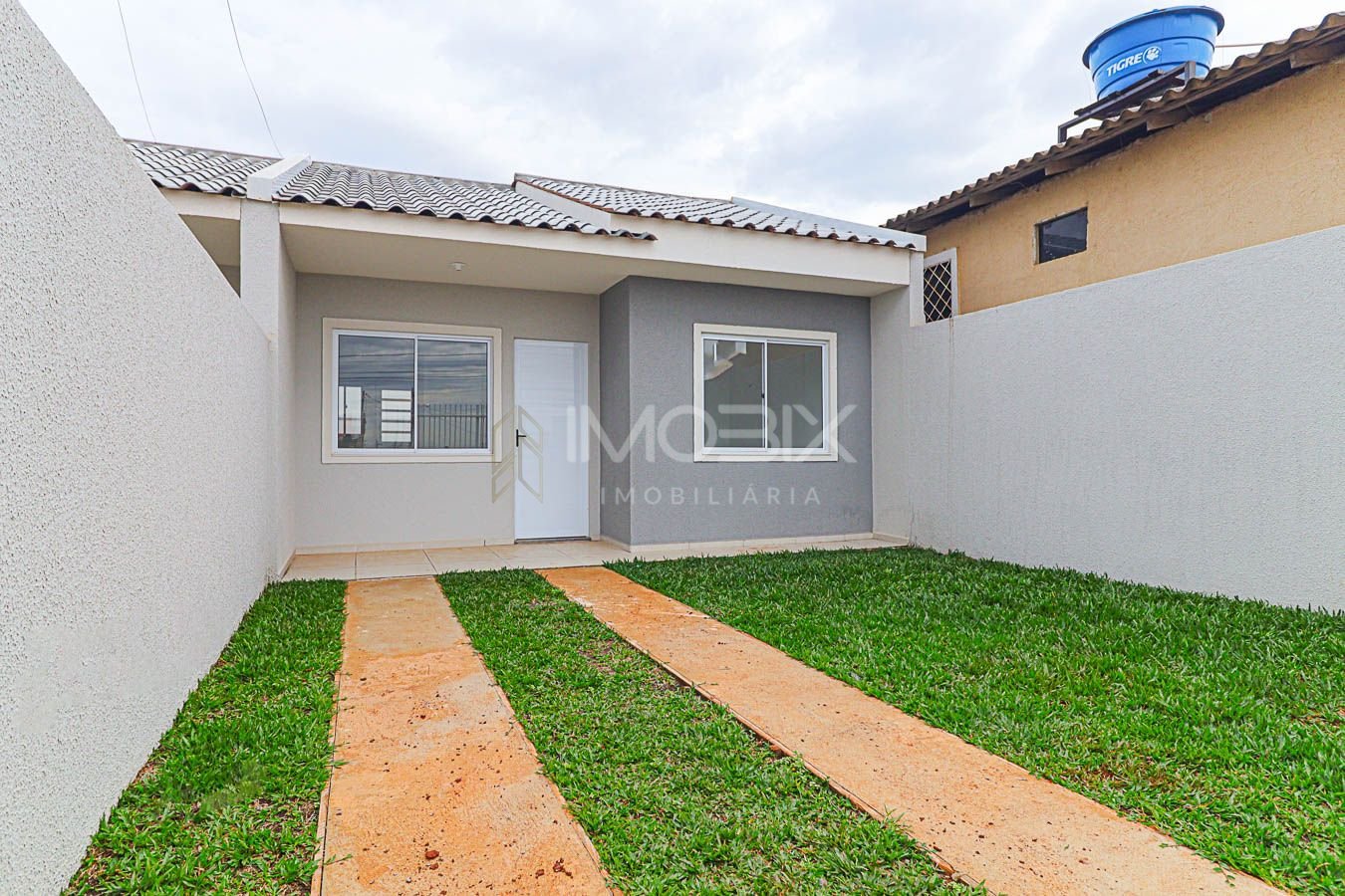 Casa com 2 dormitórios à venda - Estados - Fazenda Rio Grande PR
