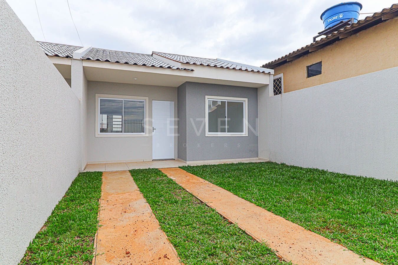 Casa com 2 dormitórios à venda - Estados - Fazenda Rio Grande PR