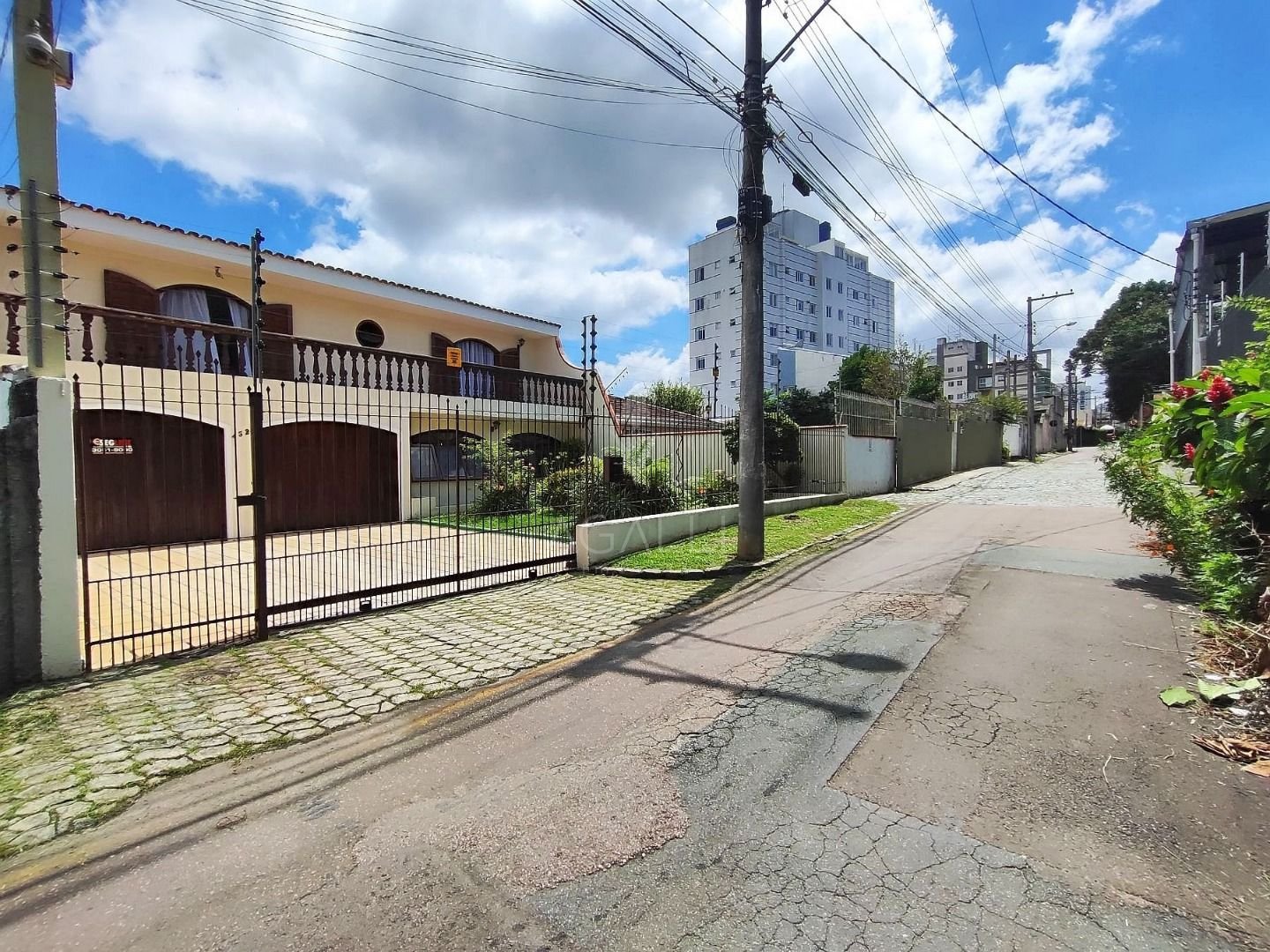 Oportunidade Residencial ou Comercial - Casa em lote 650m 