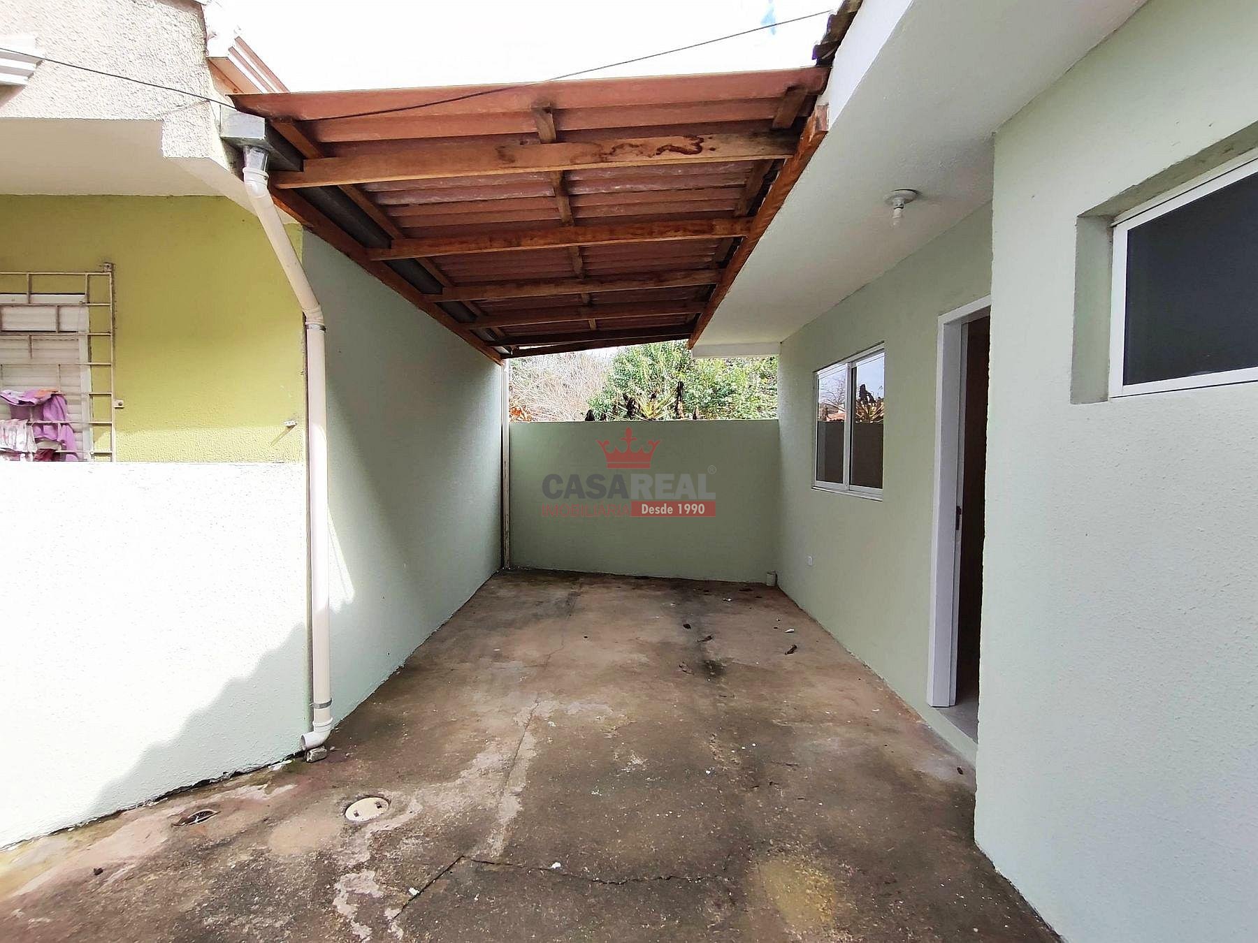 Casa à venda com 2 quartos, 57m² - Foto 4