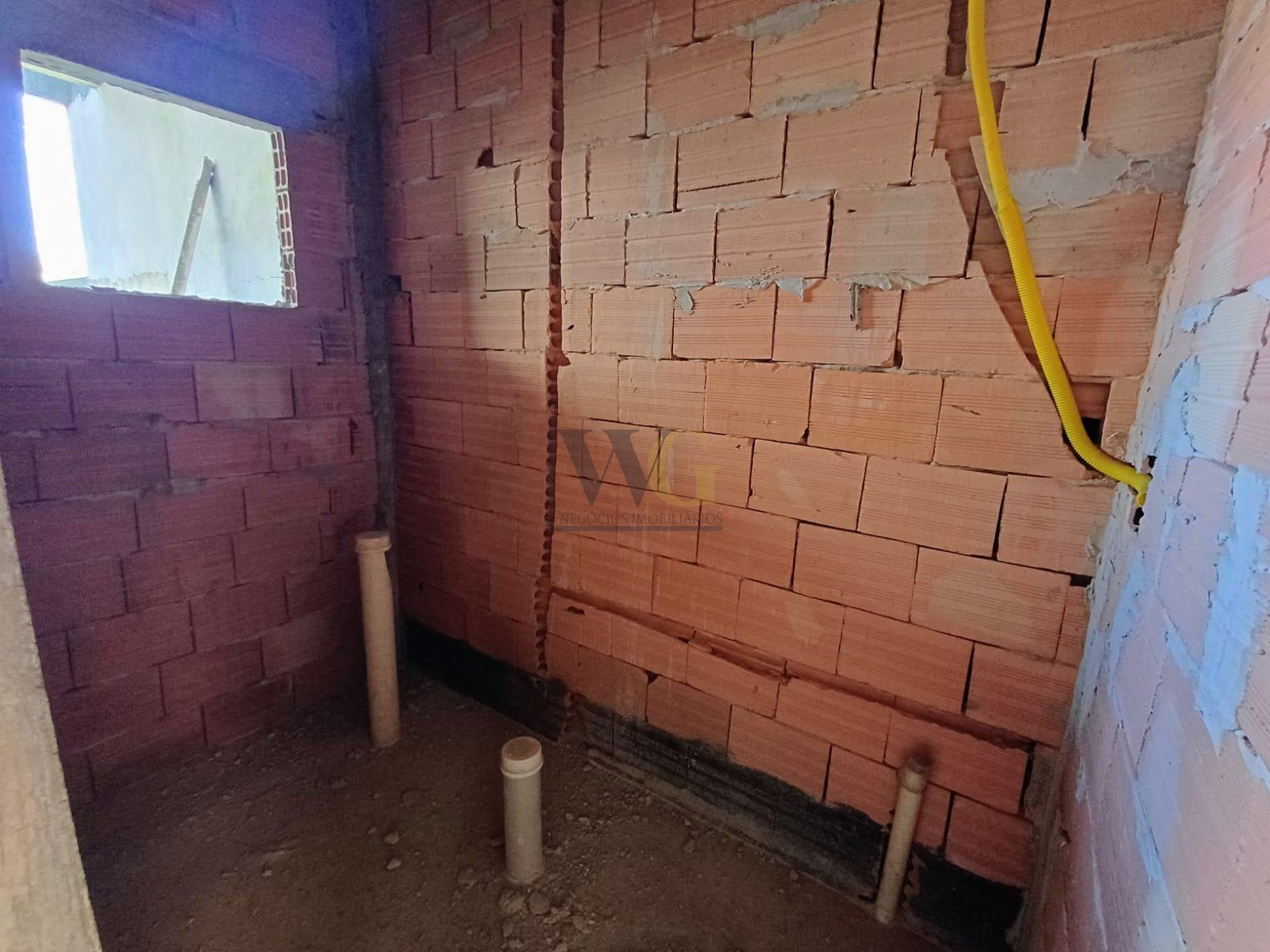 Sobrado no Nereidass IV - GUARATUBA - PR - Inacabada  - Imprim...