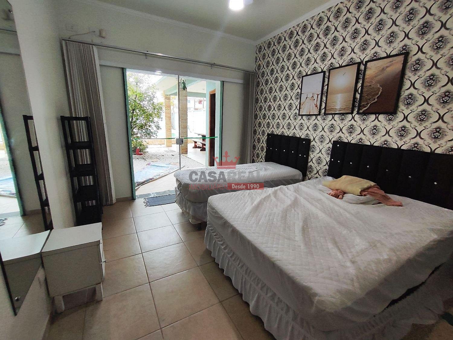 Casa, 4 quartos, 235 m² - Foto 18