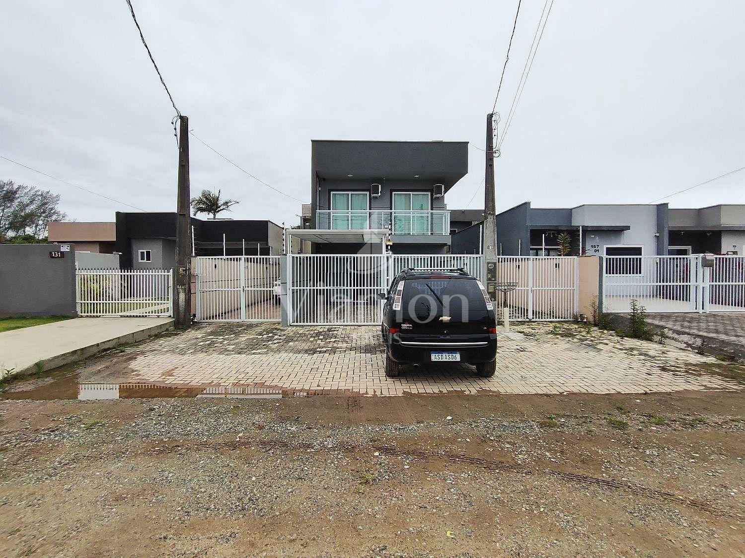Casa Sobrado à venda em Coroados - Guaratuba PR - 200m do Mar 