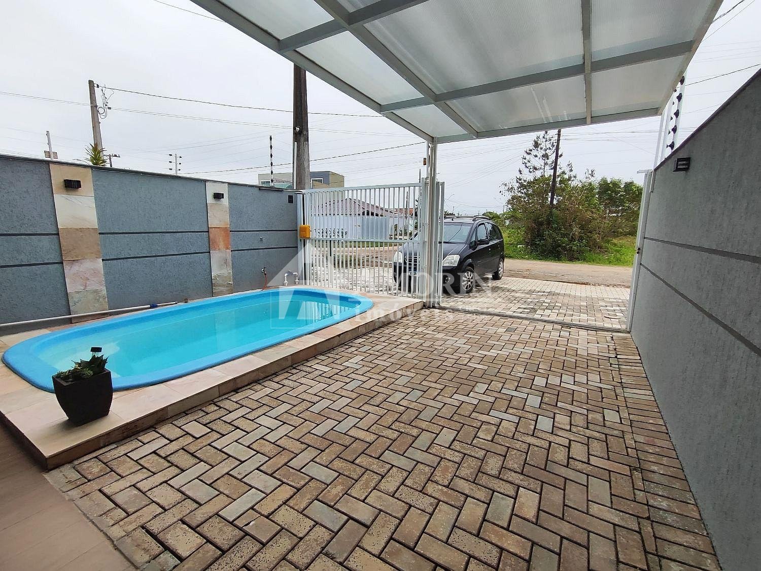 Casa Sobrado à venda em Coroados - Guaratuba PR - 200m do Mar 