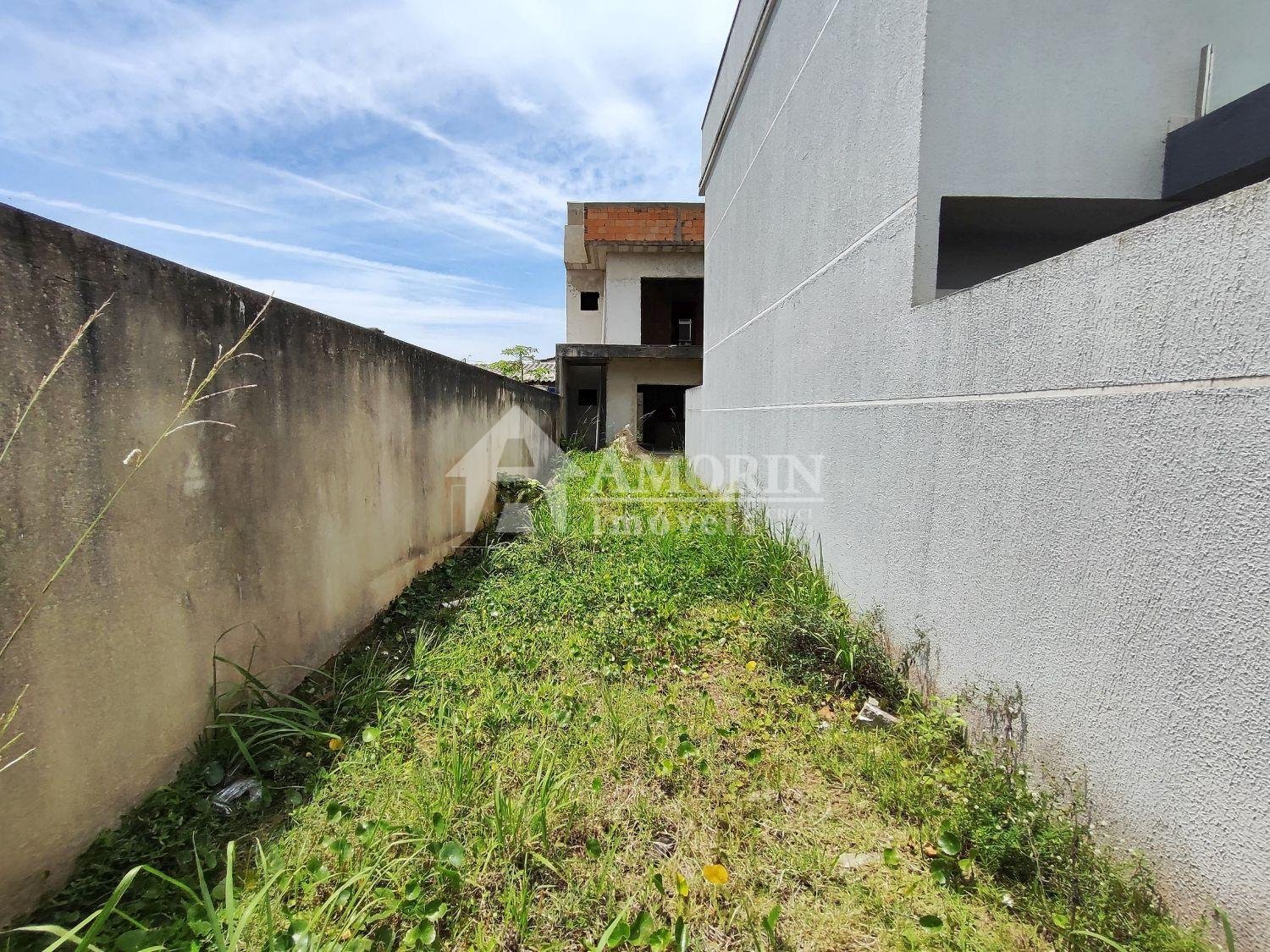 Sobrado no Nereidass IV - GUARATUBA - PR - Inacabado  - Imprim...