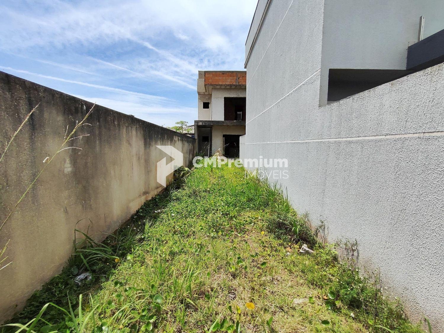 Sobrado no Nereidass IV - GUARATUBA - PR - Inacabado  - Imprim...