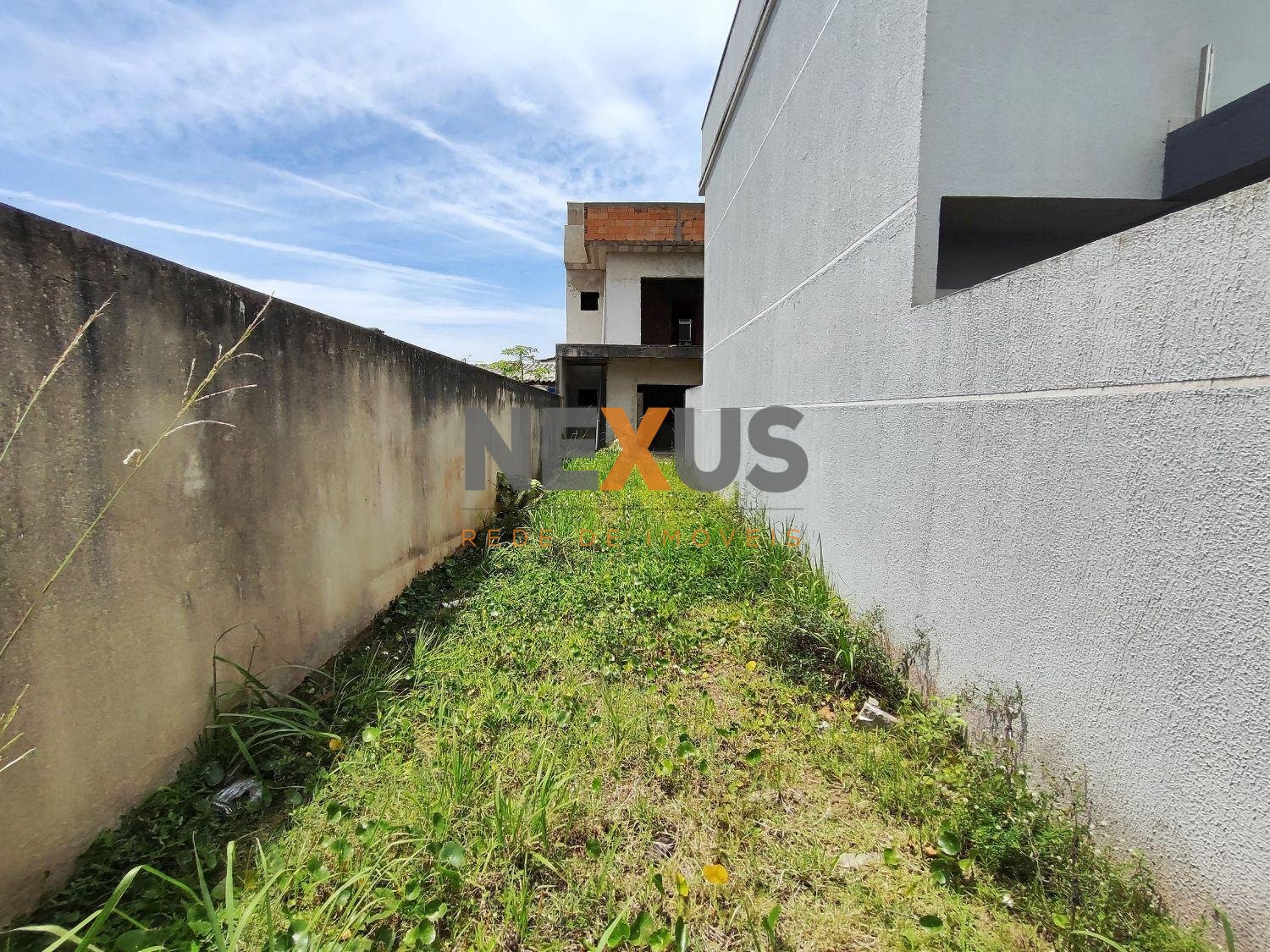 Sobrado no Nereidass IV - GUARATUBA - PR - Inacabado - Imprim...