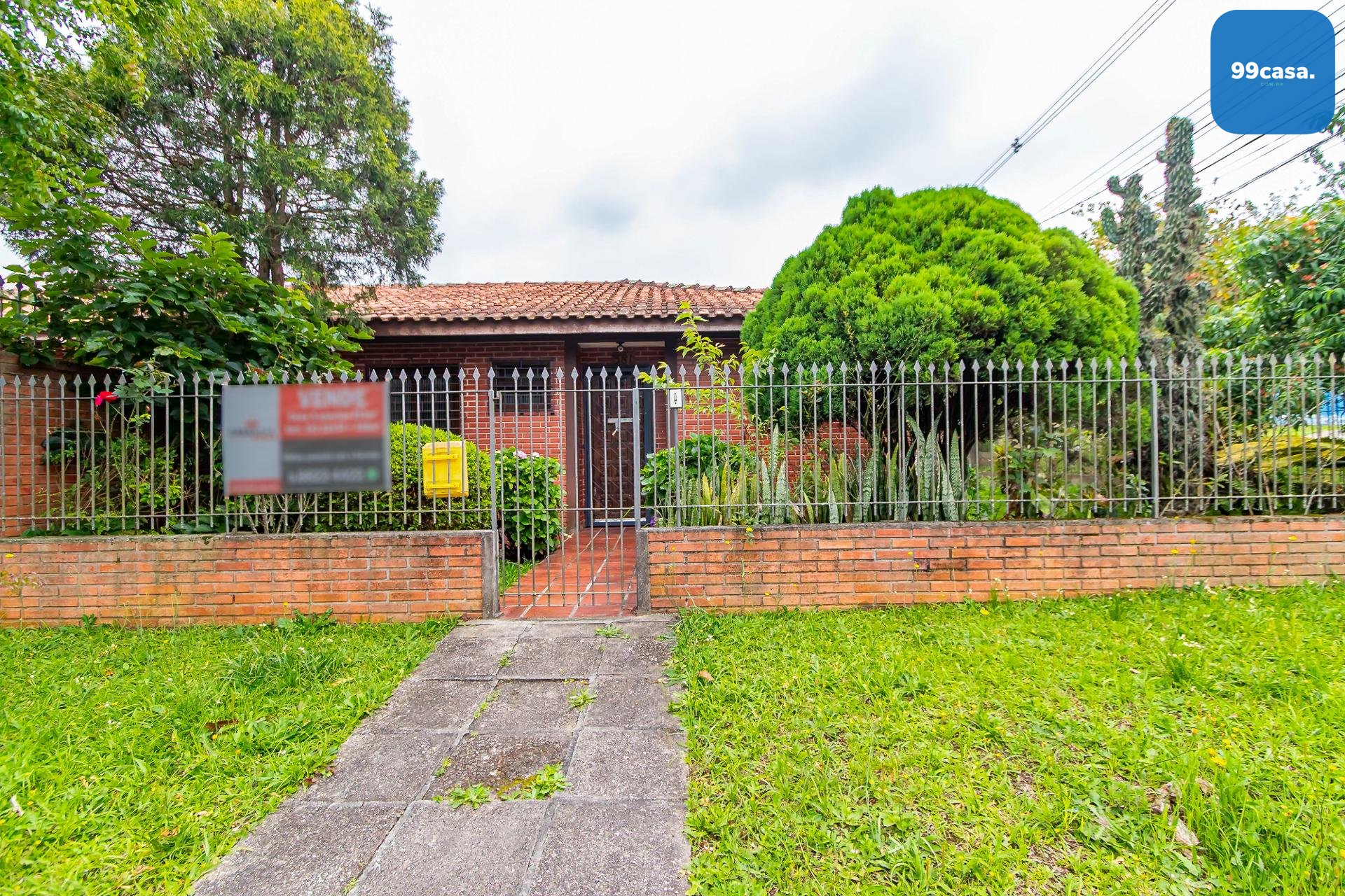 Casa Térrea Ótima Localização no Jd. Das Américas - Veja Fotos 