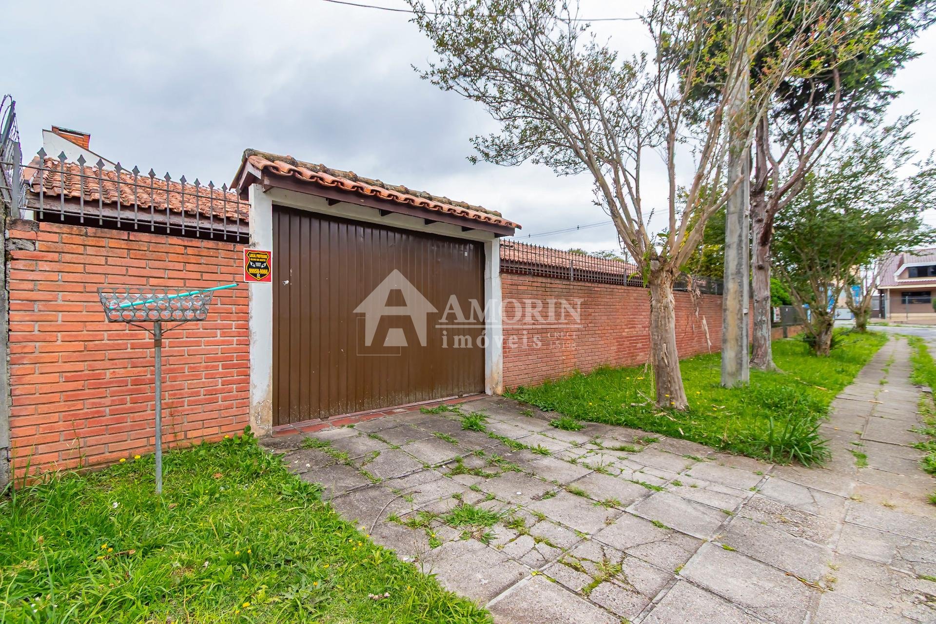 Casa Térrea Ótima Localização no Jd. Das Américas - Veja Fotos 