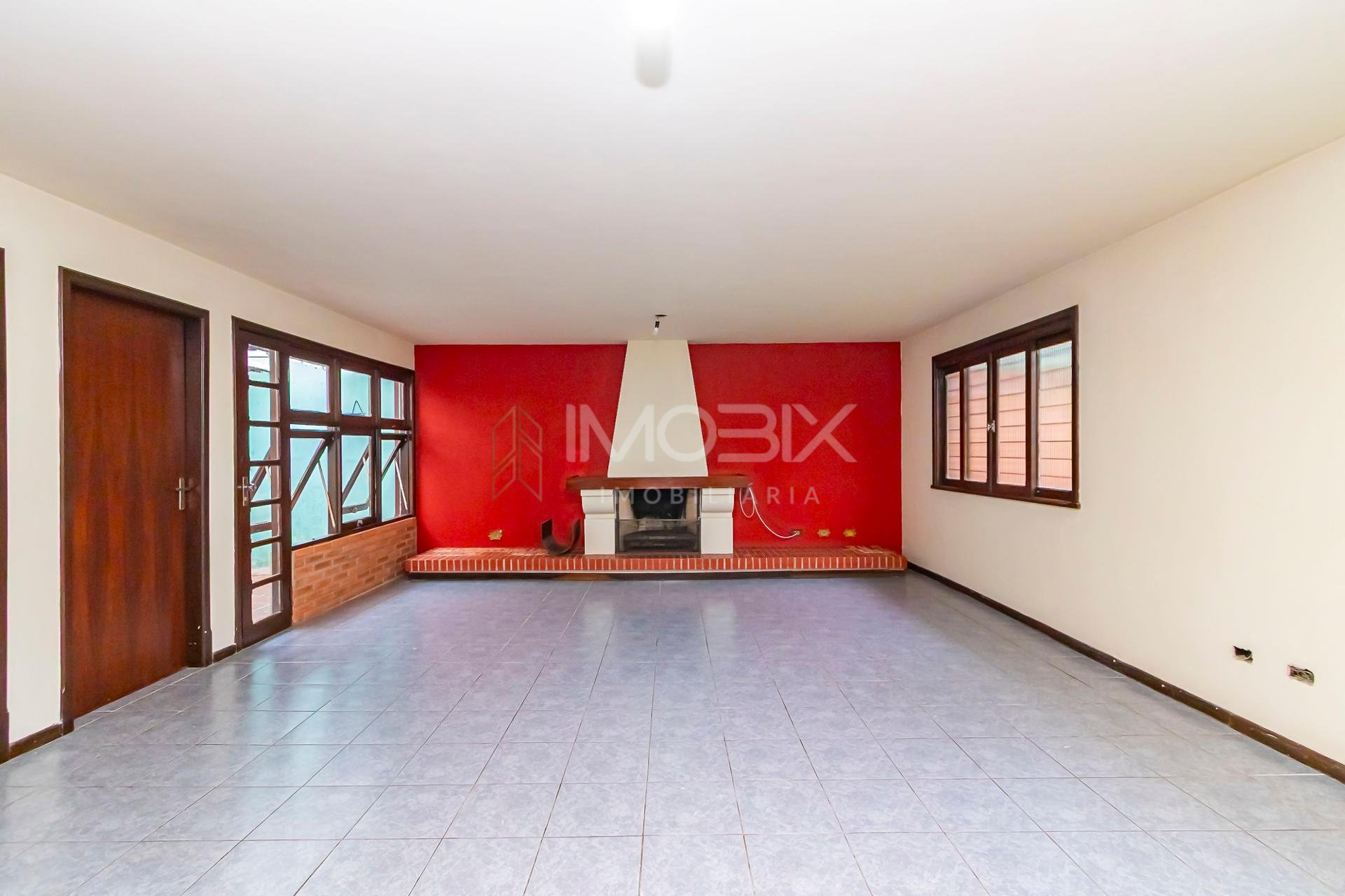 Casa Térrea Ótima Localização no Jd. Das Américas - Veja Fotos