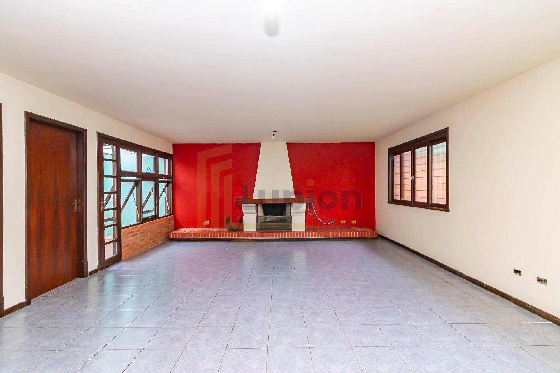 Casa Térrea Ótima Localização no Jd. Das Américas - Veja Fotos 