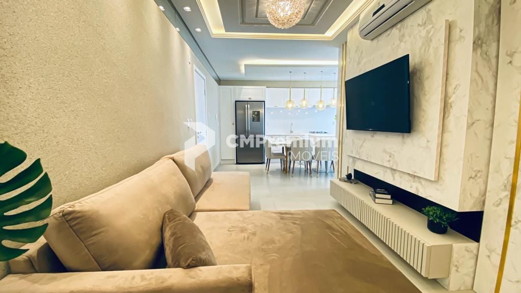 Apartamento 2 Dormitórios  1 suíte  - Amplo Lazer a 300m da pr...