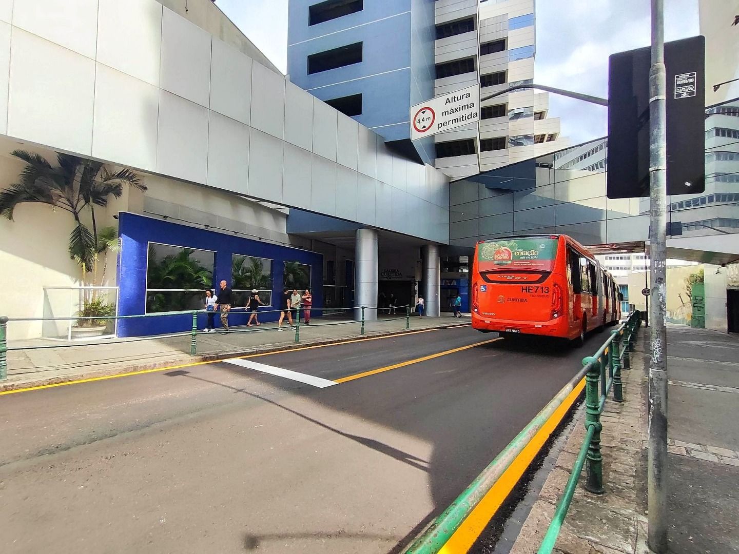 CWB Park Business - 10  Andar - Desocupado  Veja Fotos 