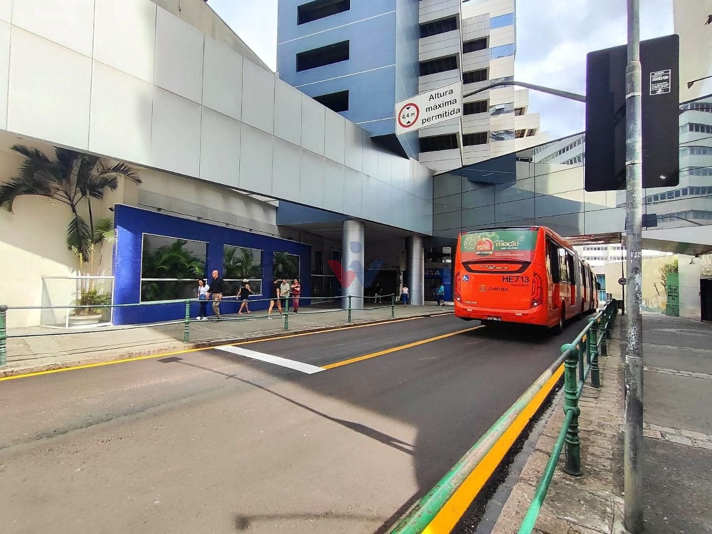 CWB Park Business - 10  Andar - Desocupado  Veja Fotos 