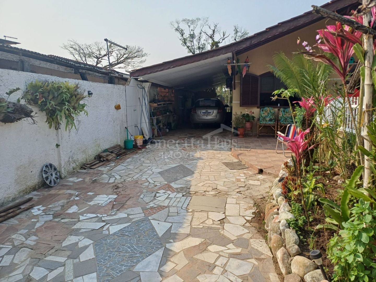 Casa com 4 dormitórios à venda, 130 m  por R  400.000,00 - Ner...
