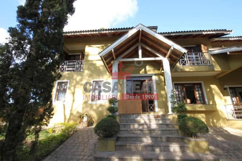 Casa à venda com 4 quartos, 400m² - Foto 2