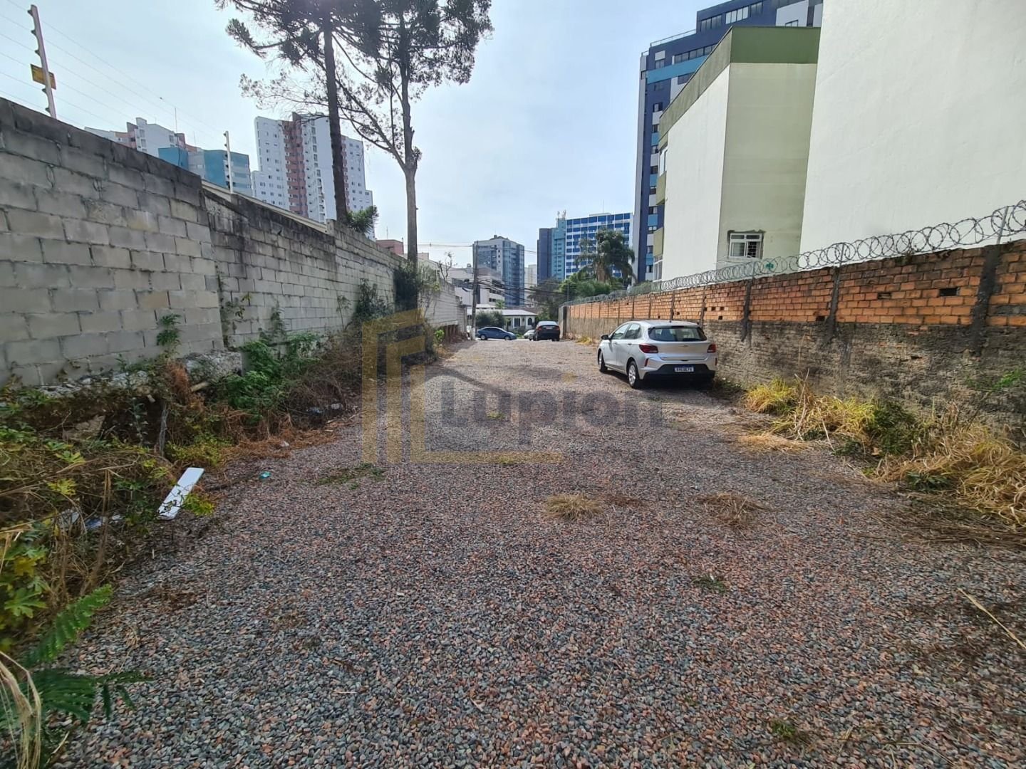 Venda ou Locação - Ótima localização - Veja o Anúncio    