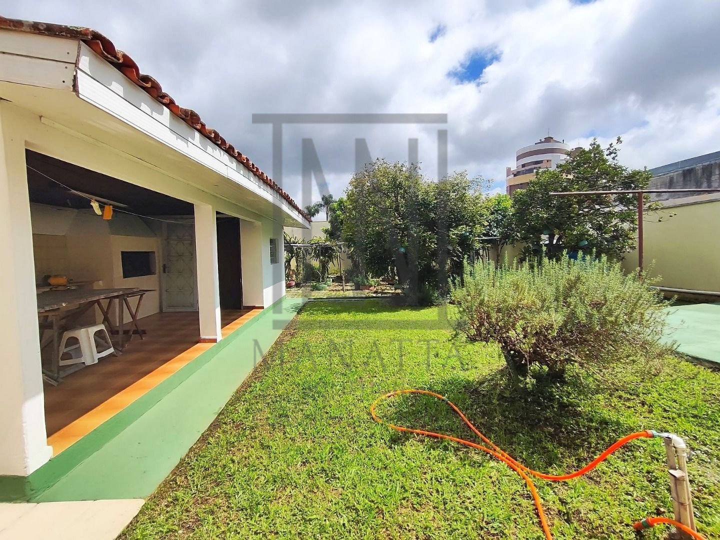 Oportunidade Comercial ou Residencial - Veja Fotos 