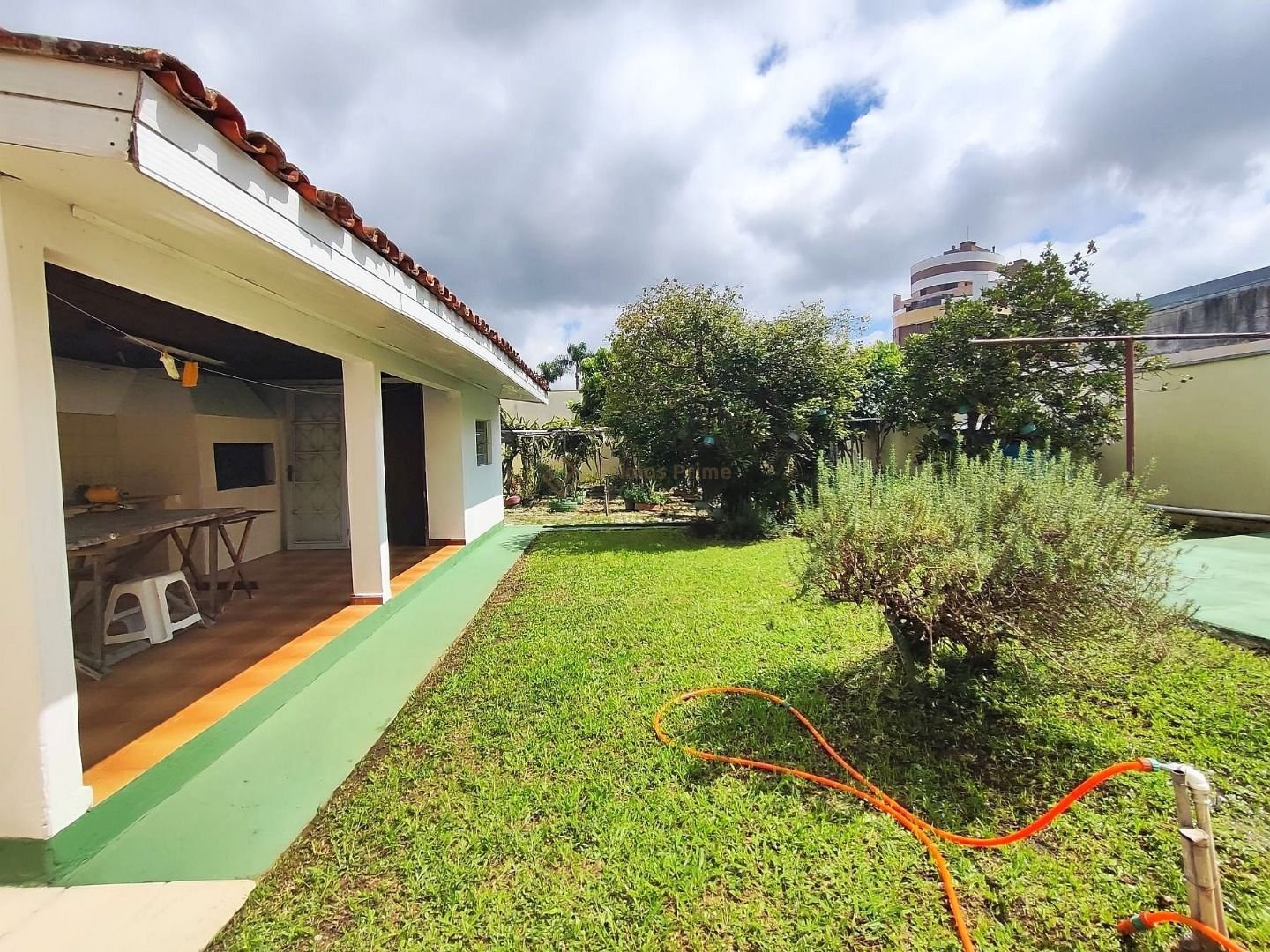 Oportunidade Comercial ou Residencial - Veja Fotos 