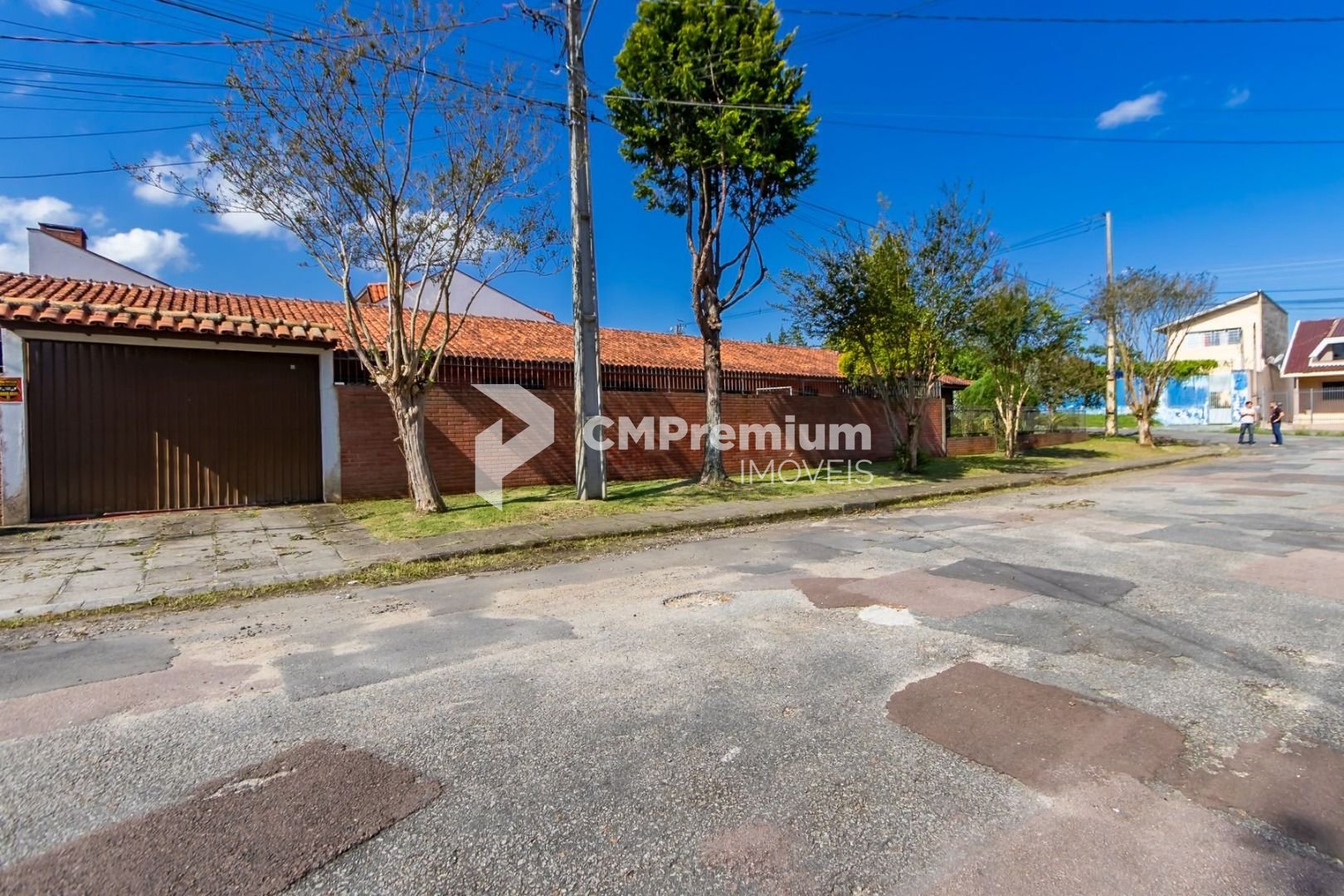 Casa Térrea Ótima Localização - Veja Fotos 