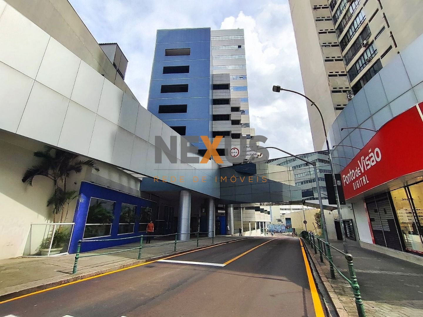 Conjunto à venda, 34 m  por R  200.000 - Centro - Curitiba PR