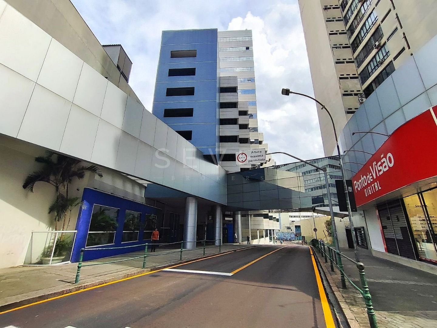 Conjunto à venda, 34 m  por R  200.000 - Centro - Curitiba PR