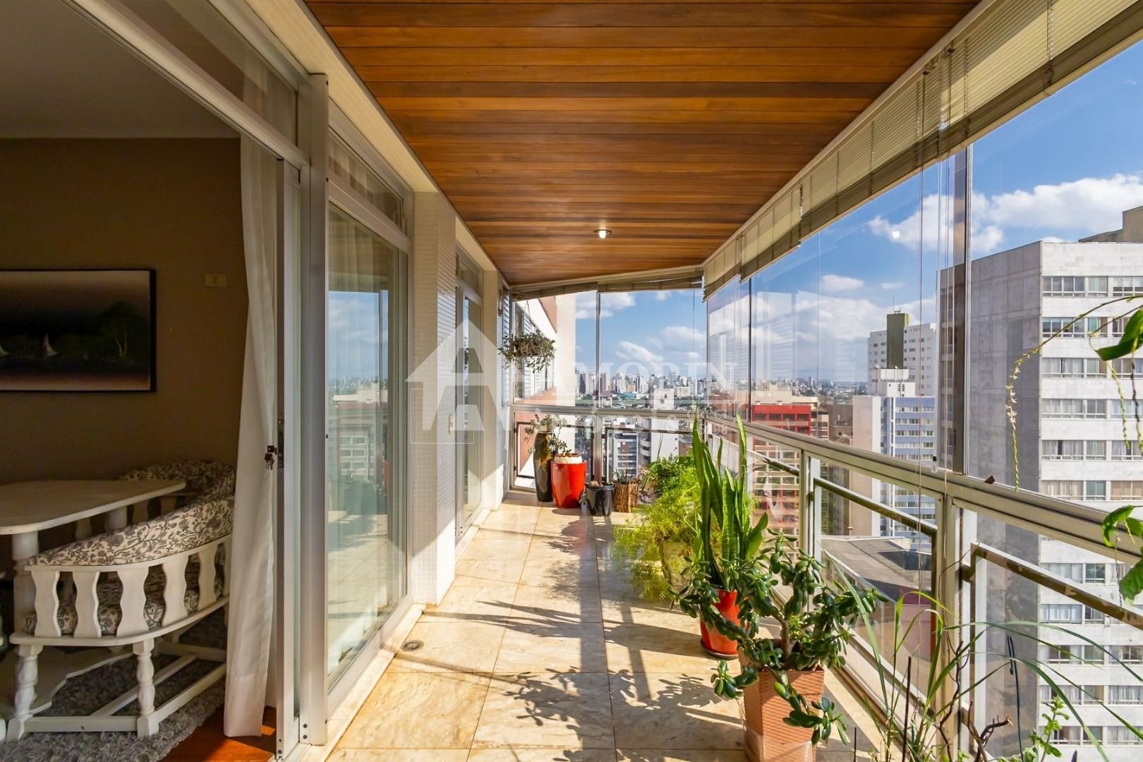 Amplo Apartamento 1 Por Andar - 19  c  Linda Vista  Veja Fotos 