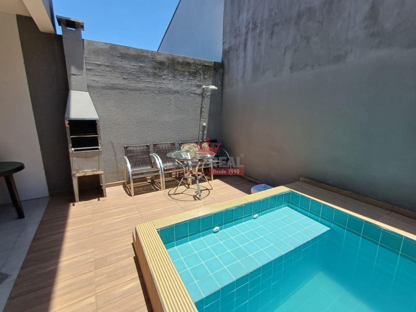 Sobrado à venda com 3 quartos, 104m² - Foto 1