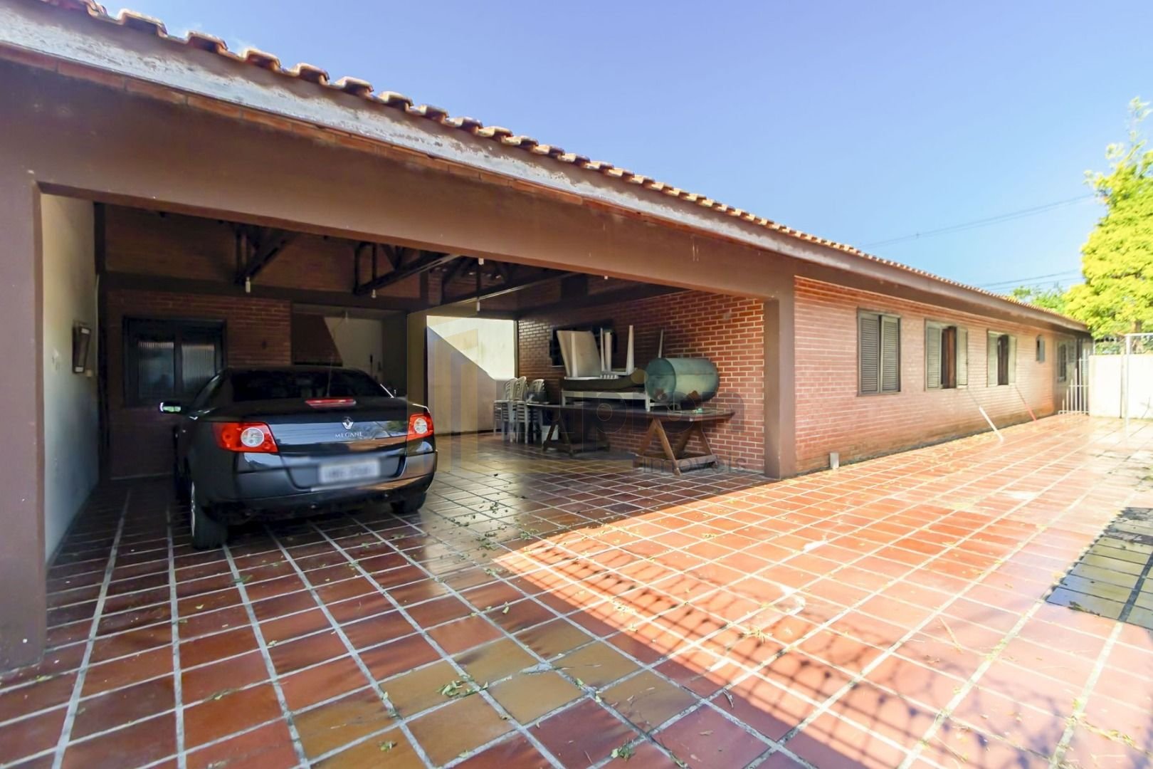 Casa Térrea Ótima Localização - Veja Fotos 