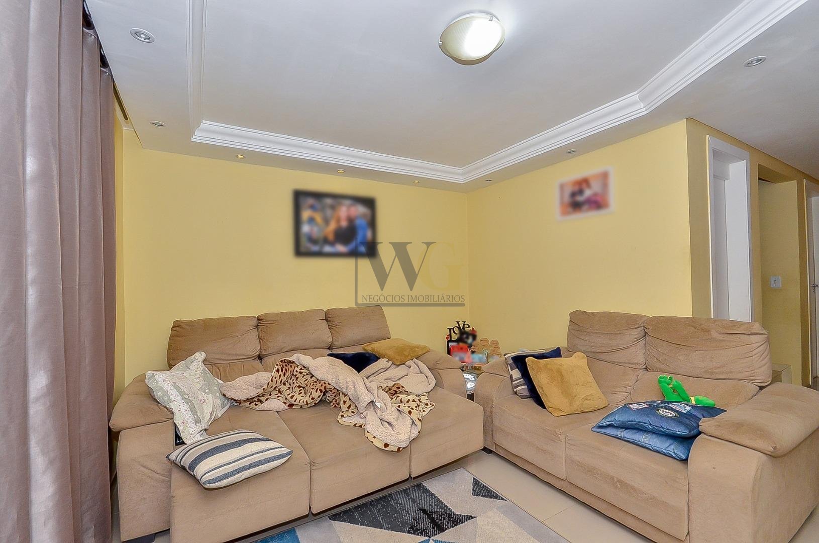 Casa com 5 dormitórios à venda, 217 m  por R  630.000,00 - Lot...