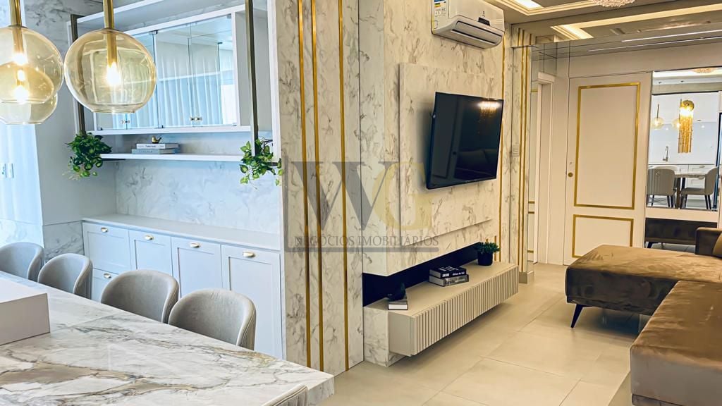 Apartamento 2 Dormitórios  1 suíte  - Amplo Lazer a 300m da pr...