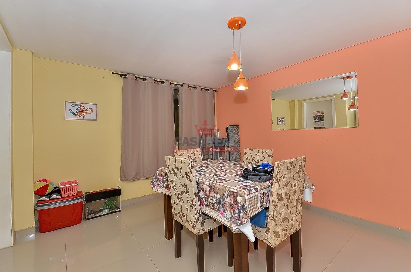 Casa à venda com 5 quartos, 217m² - Foto 4