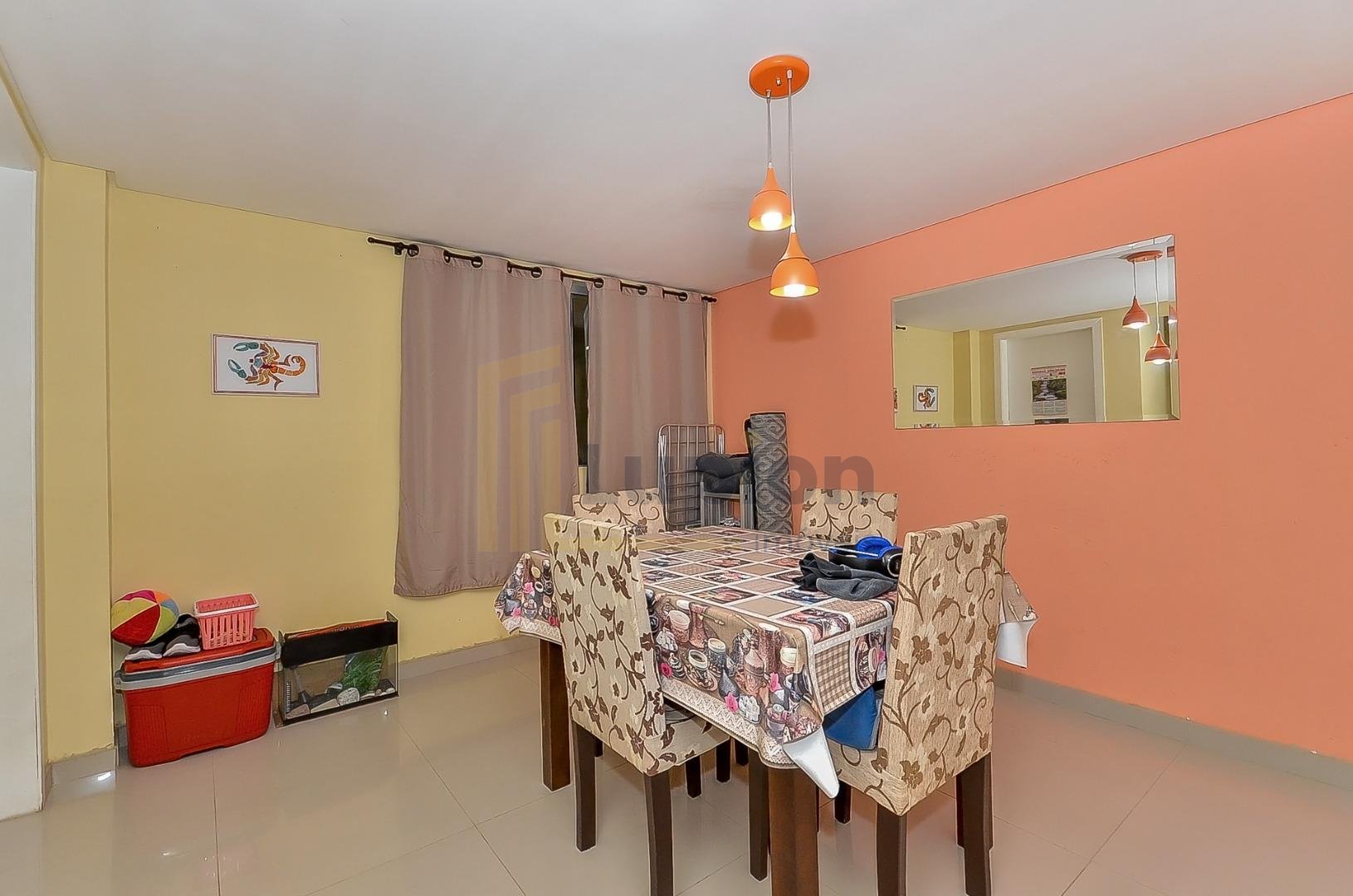 Casa com 5 dormitórios à venda, 217 m  por R  630.000,00 - Lot...