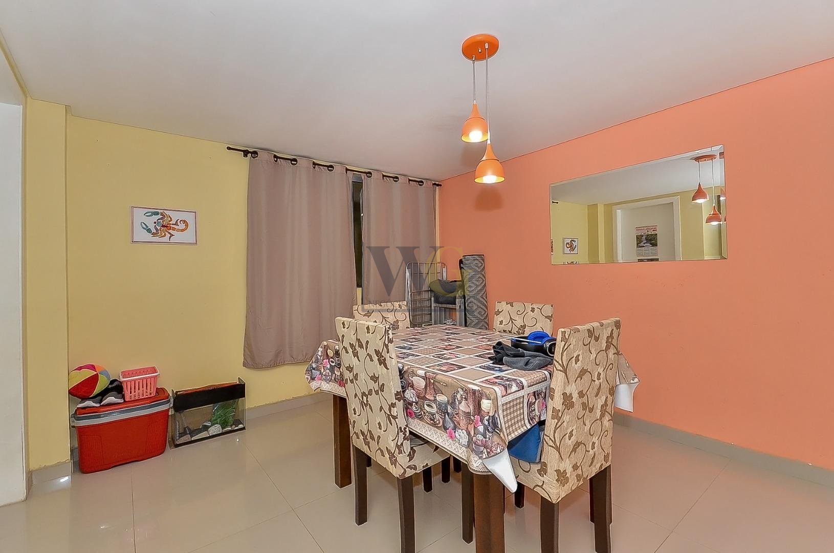 Casa com 5 dormitórios à venda, 217 m  por R  630.000,00 - Lot...