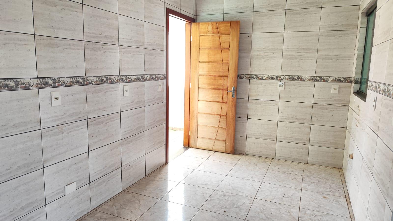 Casa com 2 dormitórios para locação no bairro Três Bandeiras - Foz do Iguaçu