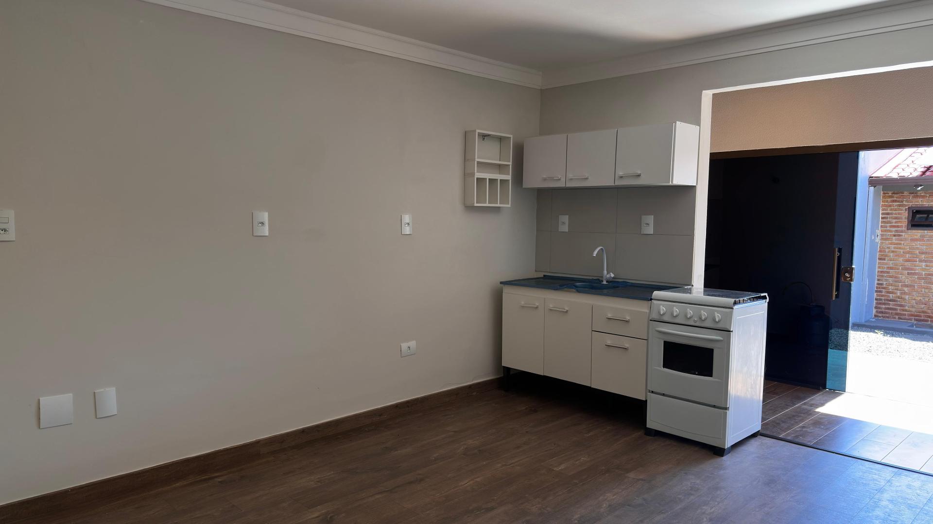 Kitnet Semimobiliada no Jardim Santa Rosa - Região da Vila A.