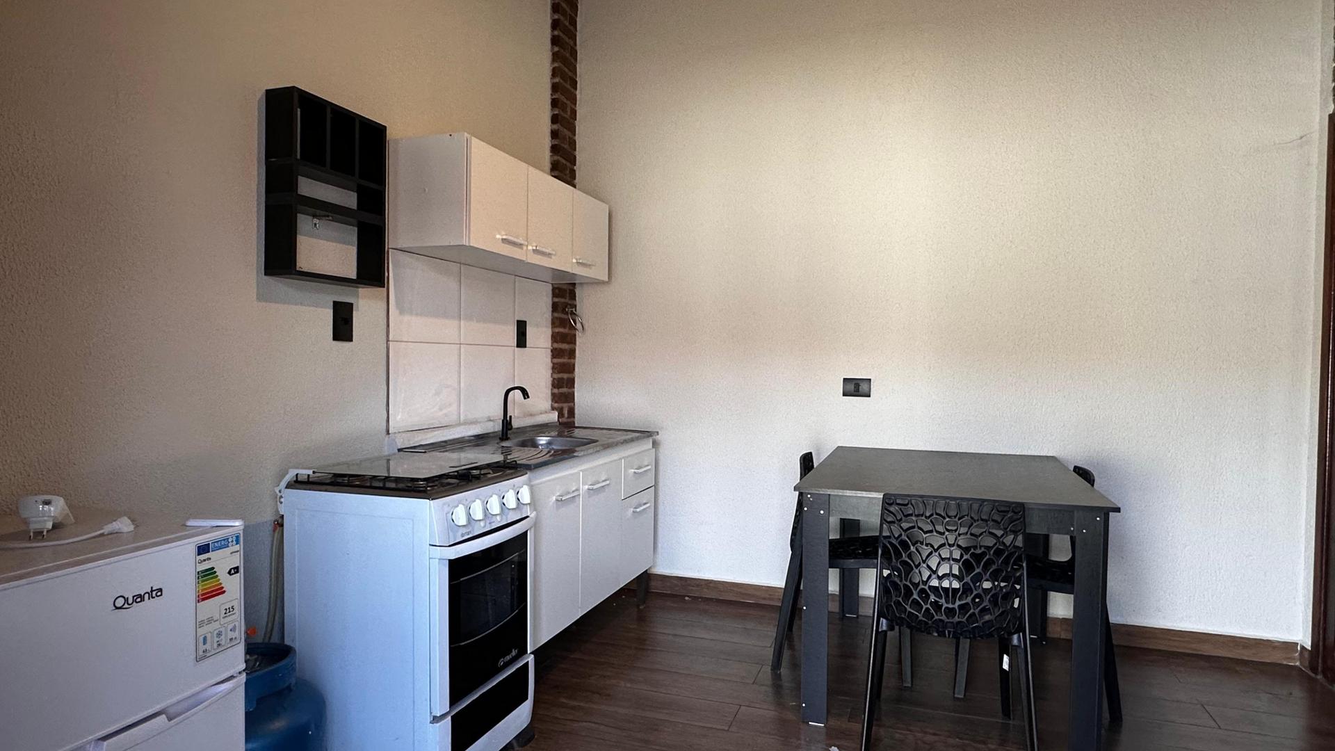 Kitnet mobiliada no Jardim Santa Rosa - Região da Vila A