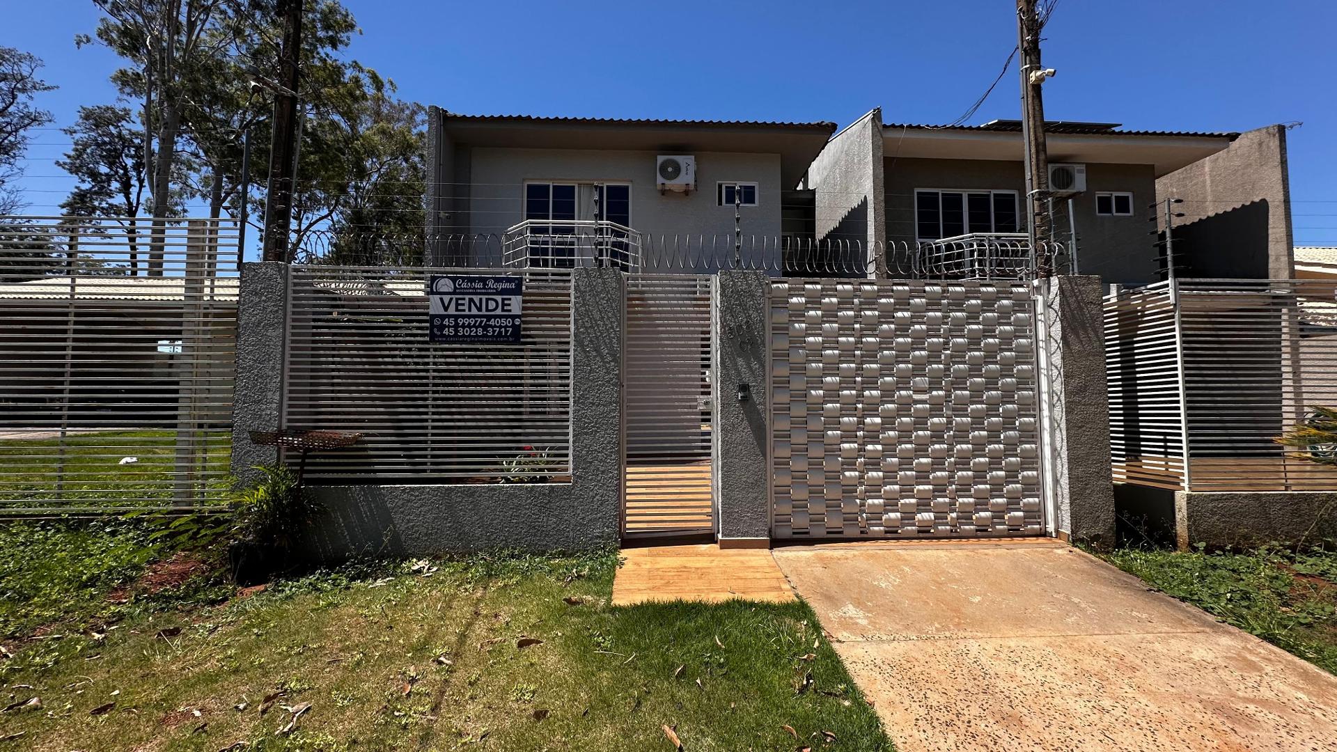 Sobrado com 03 suítes - Jardim Petrópolis - Região da Vila A