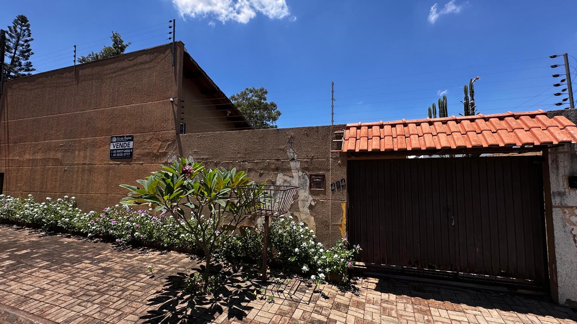 Casa para venda com 05 dormitórios ? Região do Jardim Petrópolis