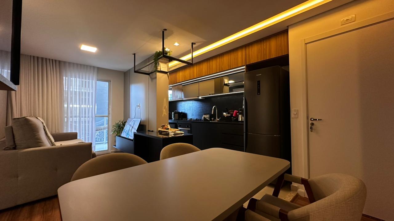 Apartamento mobiliado com 2 dormitórios, Edifício Royal Legacy