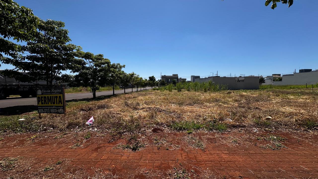 Terrenos à venda por permuta, Av. Garibaldi, Jardim Ipê IV,  Vila A