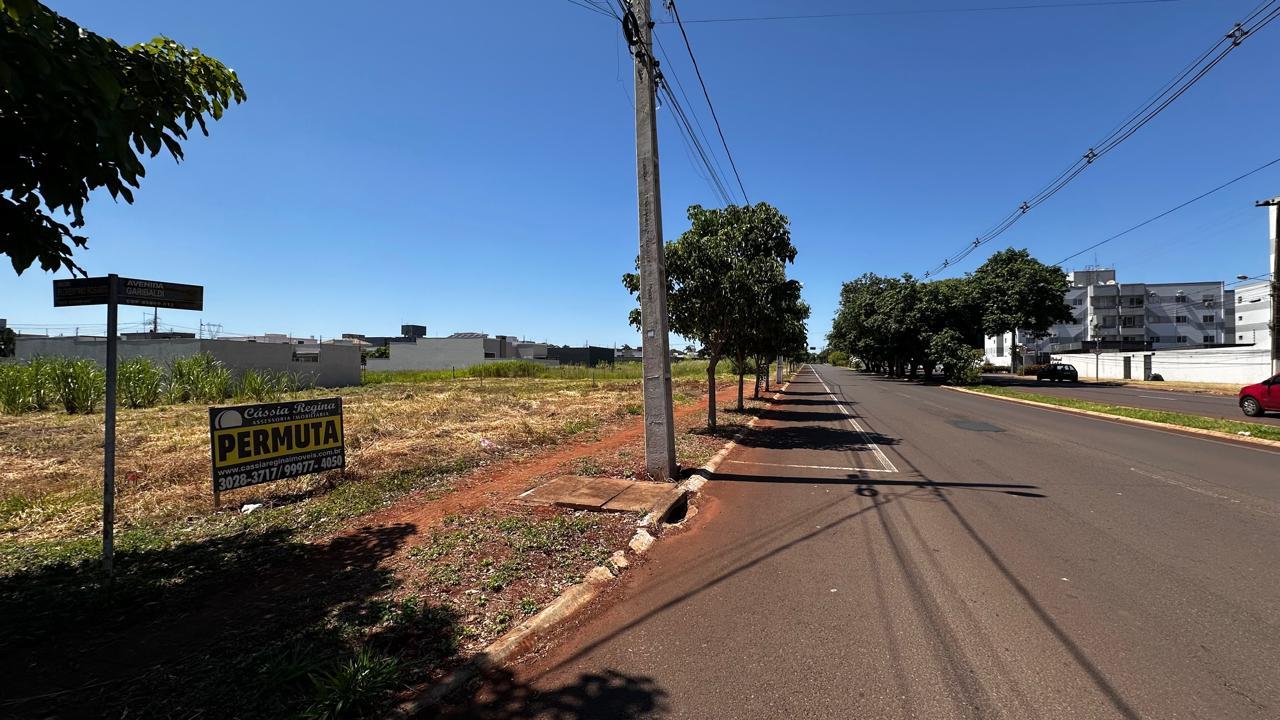 Terrenos à venda por permuta, Av. Garibaldi, Jardim Ipê IV,  Vila A