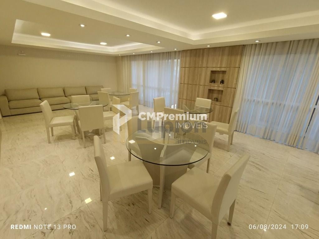 Apartamento 2 quartos com vaga no Mercês  Curitiba  Conforto...