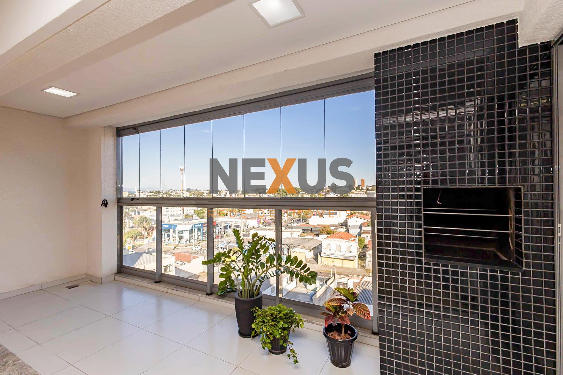 Luxuosa Cobertura Duplex com Piscina no Água Verde 145m 